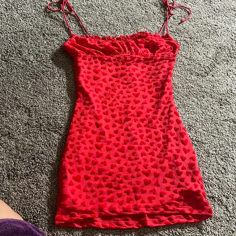 Urban outfitters heart dress - Picture 3 of 8